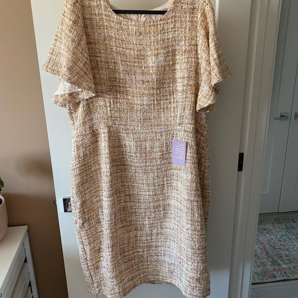 Elegant Cream Tweed Dress
